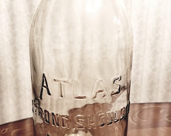 Vintage 1930's Atlas "Strong Shoulder" 2 Qt Mason Jar