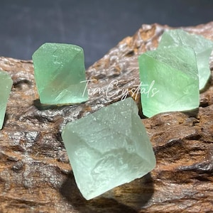 Natural Green Fluorite Octahedron,  Fluorite Gemstones Crystals Wholesale