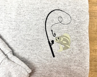Fishing Sweatshirt Embroidered Sweatshirt Fisherman Sweatshirt Outdoors Crewneck Vintage Fishing Sweatshirt Bass Fish Camping Shirt