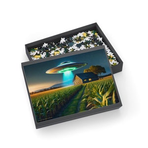 A Nocturnal Visitor Puzzle (1000-Piece)