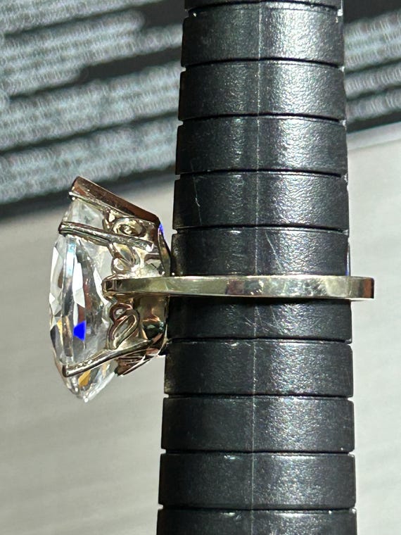 Ross Simons 14k White Gold Topaz Teardrop Cocktai… - image 10