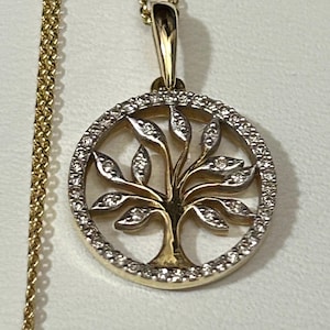 Macy’s 0.12cttw diamond 14k yellow gold diamond tree pendant dainty 14k chain necklace IGI card fine jewelry 18”