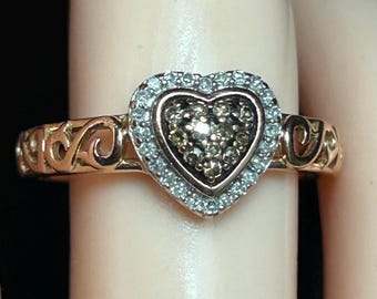 Anillo elegante de oro rosa de 10k con corazón de diamantes, estilo art déco, talla 7, joyería fina.