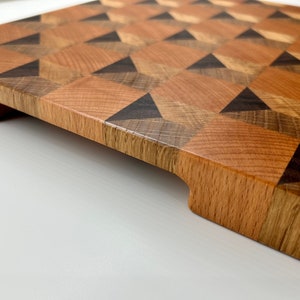 Planche artisanale fait main en bois de bout effet 3D, chêne, hêtre, noyer, érable