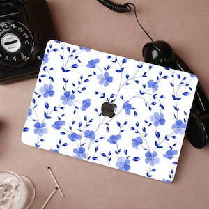 Blue Flower Personalized Macbook Pro 14 Case M1 Macbook Air 13 Macbook Pro 13 Pro 14 16 15 M2 A2681 2022 Gift idea