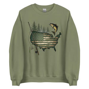 Unisex Patriot Fishing Sweatshirt – American Flag Design