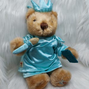 Hard Rock Cafe New York 2005 Statue of Liberty Bear Plush Stuffed Teddy Bear Herrington Teddy Bears Collectable Bear Vintage