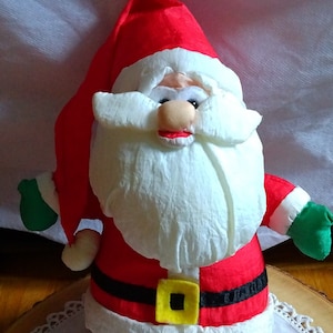 Vintage 1990&#39;s Nylon Plush Santa International Silver Co
