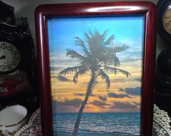 Wood Frames Vintage Round Corners Cherry Red Wood 5x7 Photo Picture Frame Table Top and Wall decor 1980&#39;s