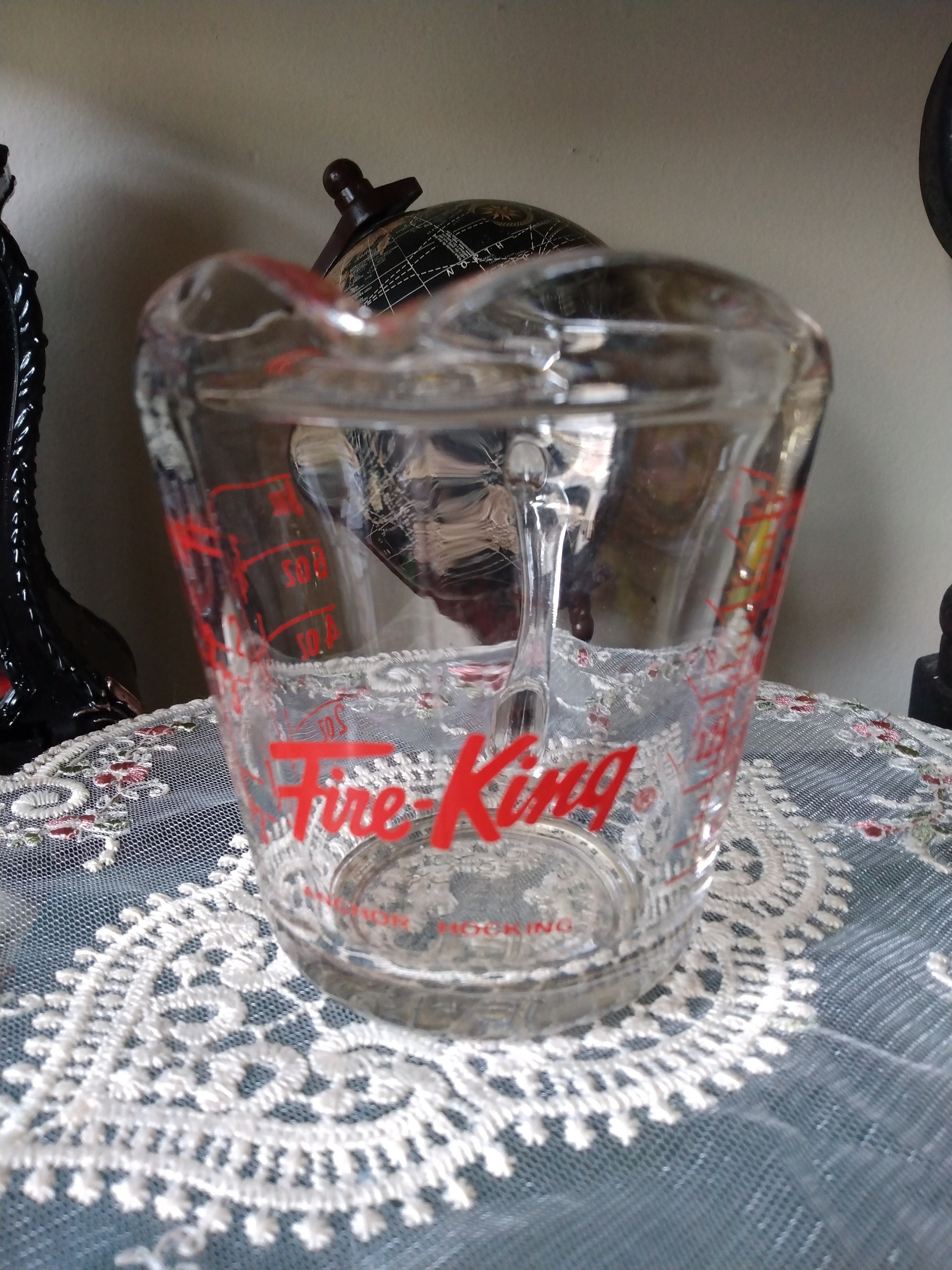 Vintage Fire-king Liquid Measuring Cup: Anchor Hocking 4 Cups 