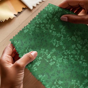 Green Cotton Quilting Fabric by the Half Yard Hunter Green Floral Print Fabric for Dressmaking Green Floral Material Quilt Making SuppliesRZ