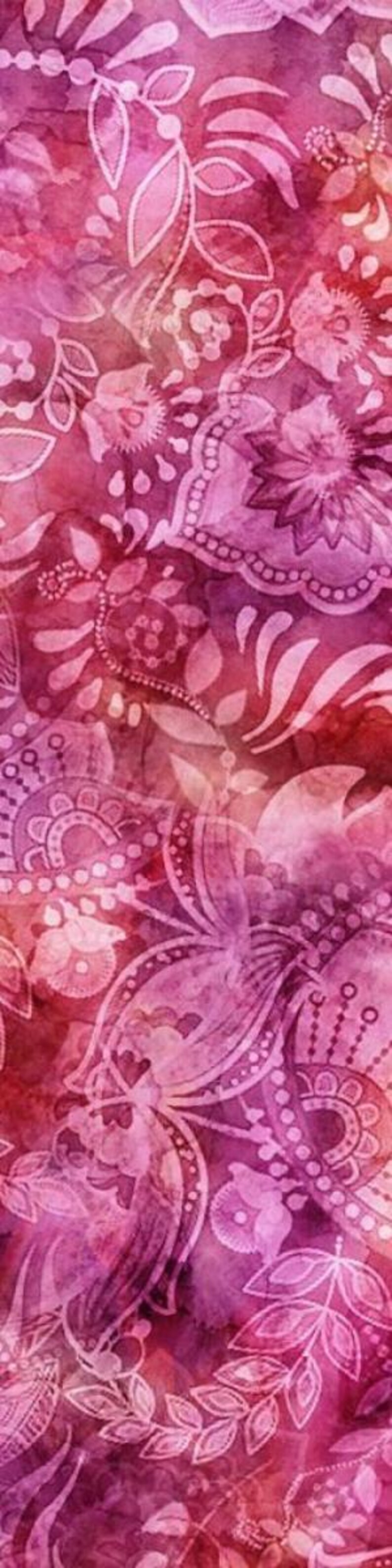 Floral Pattern Cotton Fabric Premium Quality Material Pink Purple Paisley Design Quilting Supply Collection Home Decor Sewing Package Creative Project Essential Beautiful Watercolor Effect Professional Grade Store Bundle Half Yard Material