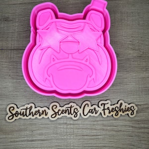 Bulldog with star eyes silicone mold for freshies