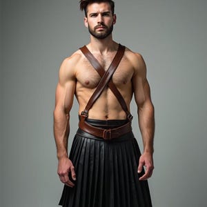 Herren Leder Gladiator Kilt & Harness | Krieger Faltenrock Outfit | Handmade Festival Rave Kostüm | Biker Clubwear für Männer |Geschenk für Ihn