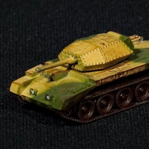 Crusader Mk4 Miniature British Cruiser Tank - 1/87, 1/100, 1/144 Scale - Hand Painted WWII Military Model, Collectible Tank