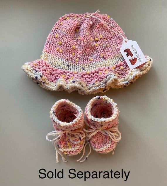 Hand Knit Baby Sun Hat; Pink Ruffled Bell Brim Cap Beanie  display picture 2