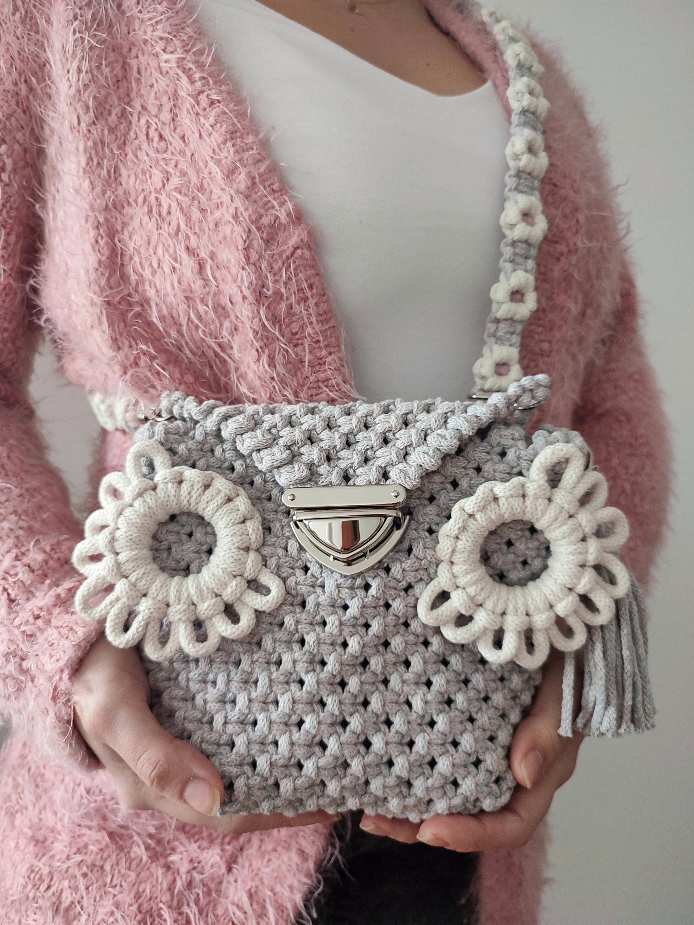 Macrame bag / Owl bag / Macrame owl / Bohemian bag / Slow fashon / Handmade unique bag with flower s