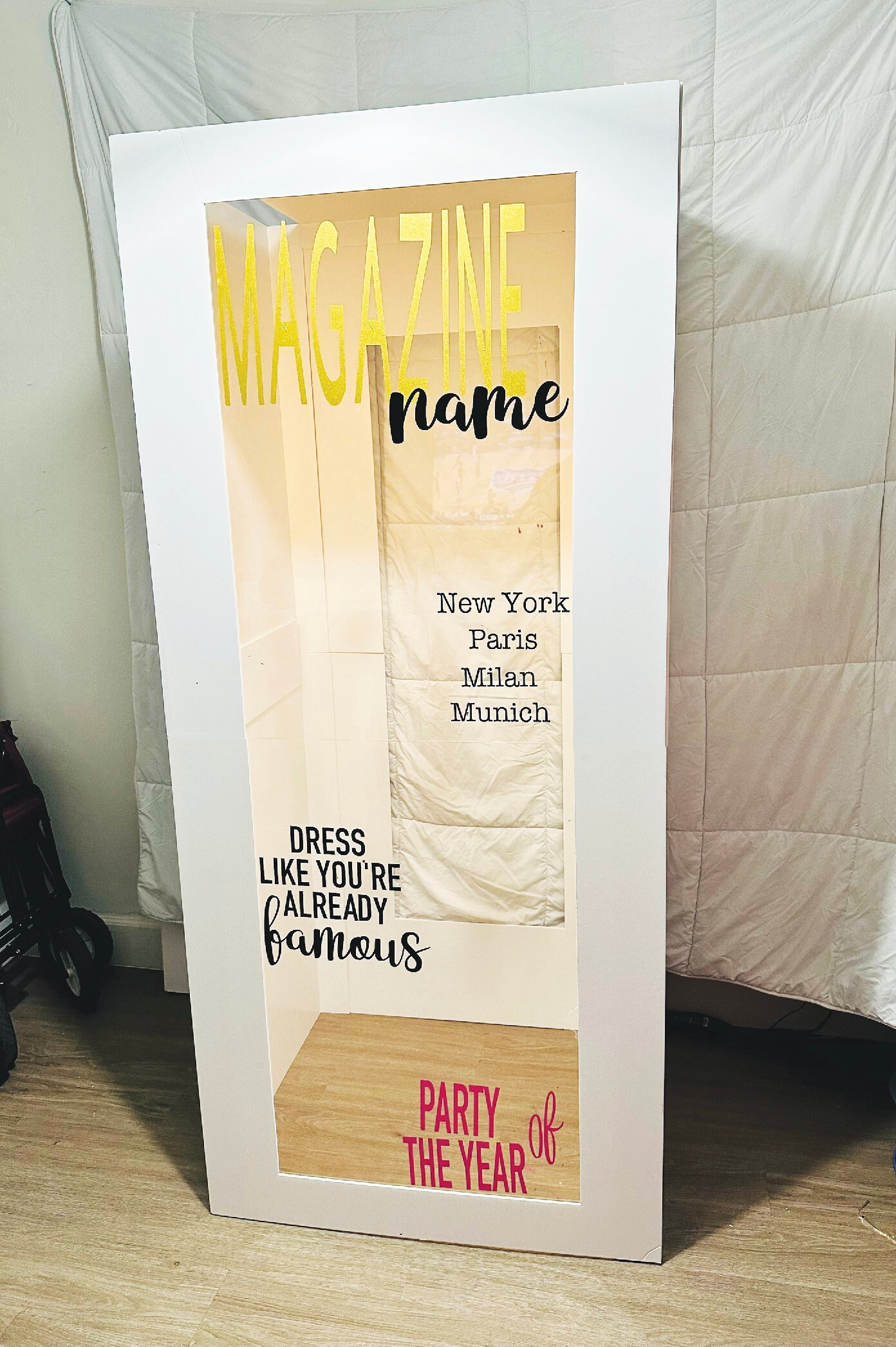 6ft Custom Magazine Photo Booth Photoshoot Life Size Vogue - Etsy UK