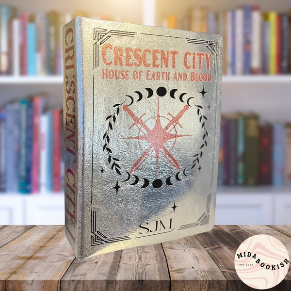 Crescent City House of Earth and Blood Rebind and Painted Edges,  Hand-painted Book Edges, Sarah J Maas  Earth and Blood, Fantasy Books