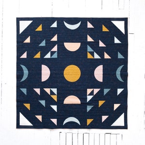Impermanence Quilt Pattern | Digital Sewing Instructions | Beginner Quilt Pattern | Fat Quarter Friendly | Quilt Tutorial | INSTANT DOWNLOAD