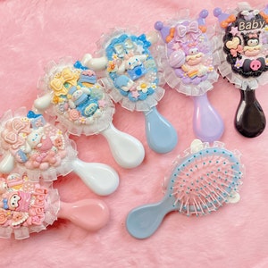 Cepillo de pelo decodificado hecho a mano, cepillo de pelo Kawaii lindo hecho a mano, accesorio hecho a mano, cepillo de pelo de dibujos animados lindo