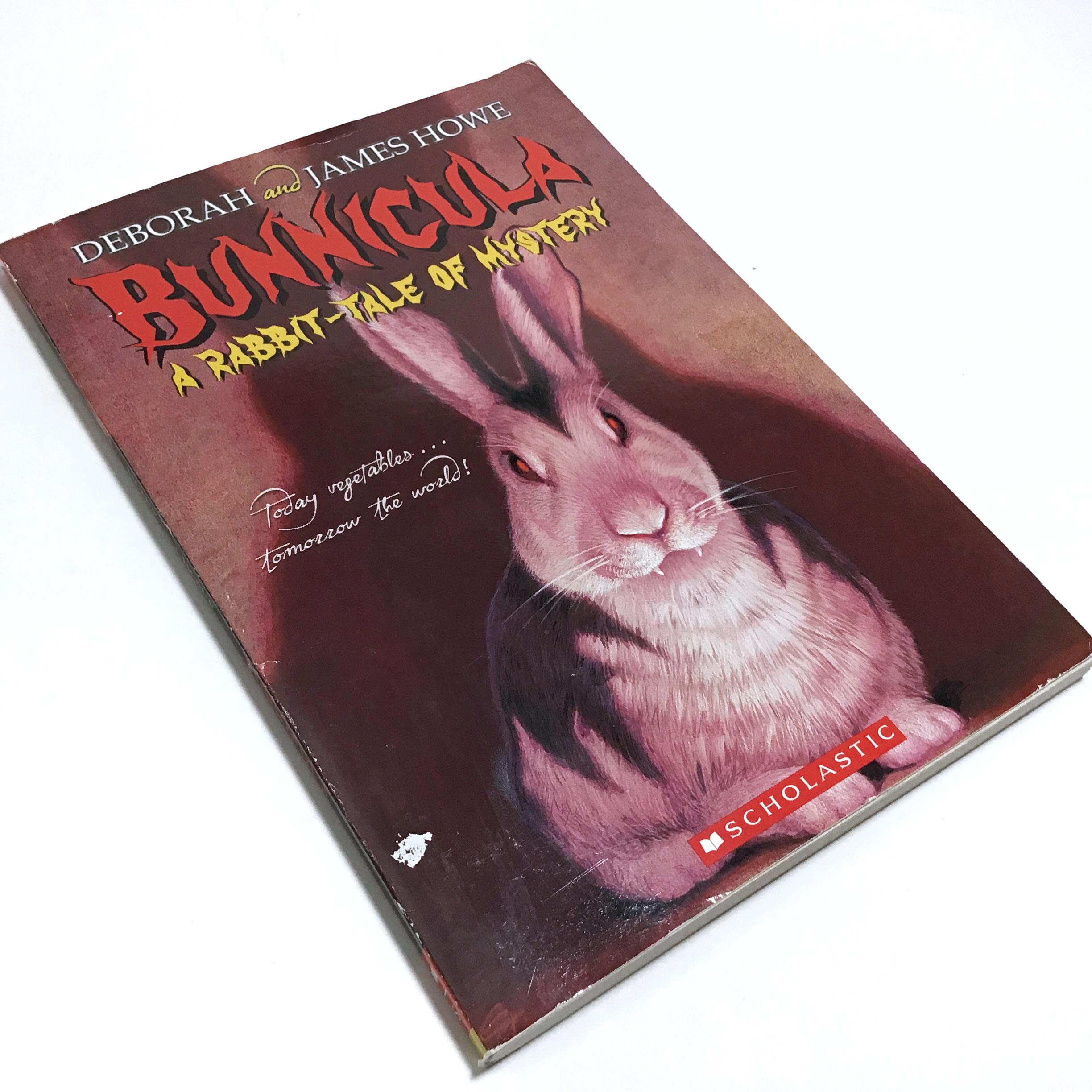 Bunnicula: A Rabbit-tale of Mystery - Deborah & James Howe - Vintage ...