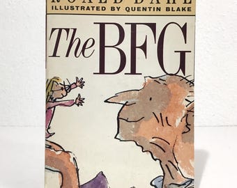The BFG  - Roald Dahl; Quentin Blake - Vintage 1997 SC Book - Scholastic Inc - Big Friendly Giant, Sophie, Classic Children’s Novel
