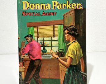 Donna Parker, Special Agent - Marcia Martin - 1957 Illustrated Young Adult Hardcover Mystery Fiction Book, Whitman Publishing Co.