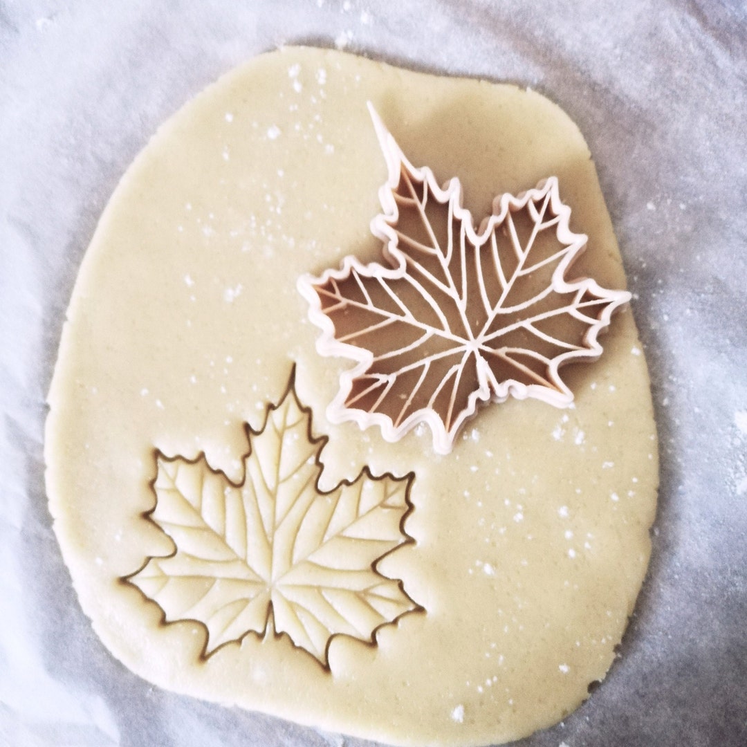 STL File Maple Leaf Cookie Cutter File for 3D Printing STL Autumn ...