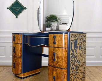 Tocador Art Déco, azul marino, nogal y dorado, pavos reales Tiffany. **Hecho por encargo**