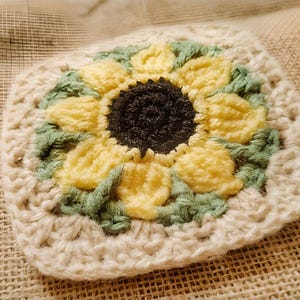 Sunflower Granny Square Pattern