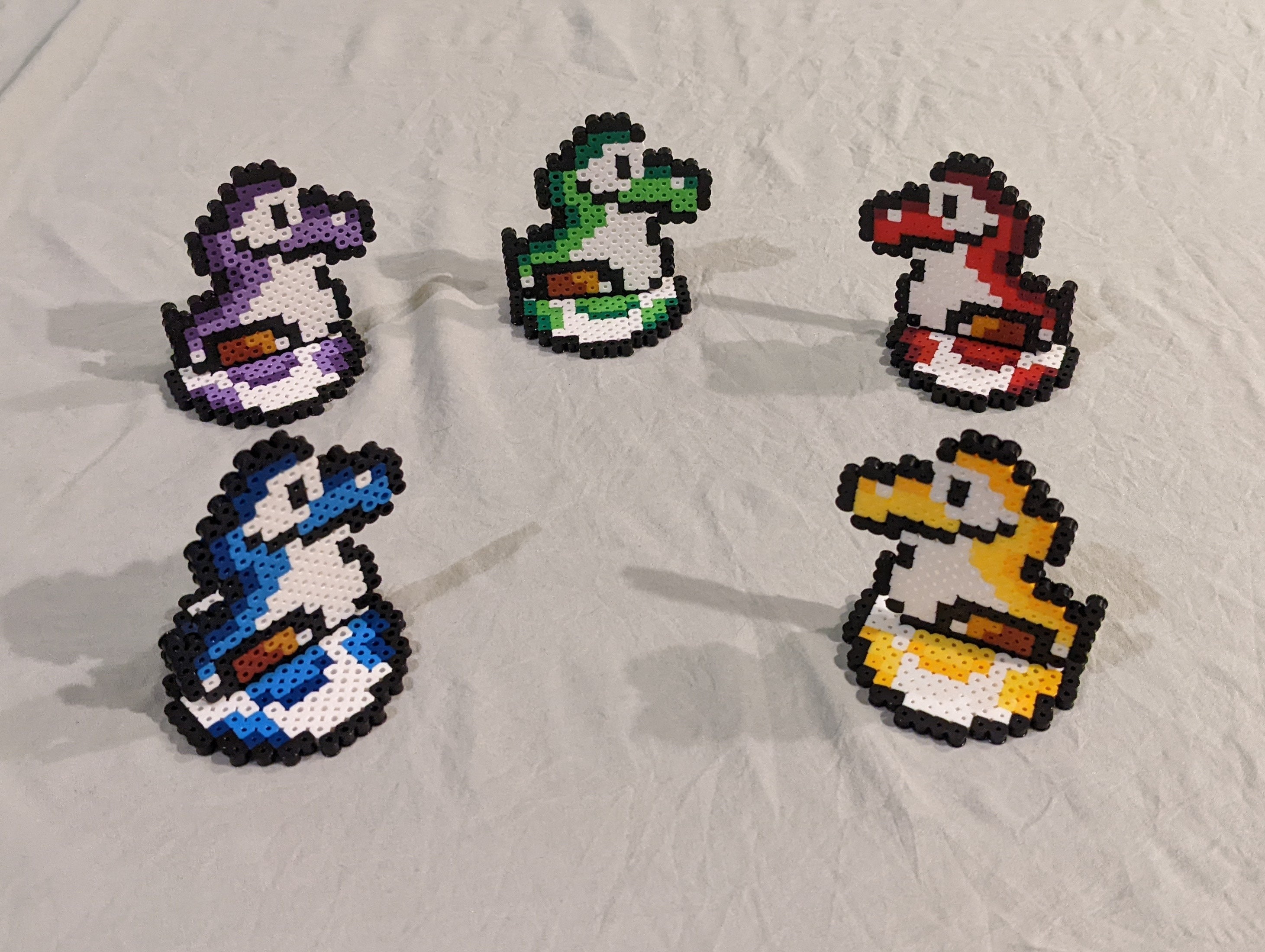 Oeuf Yoshi - Pixel art - Perler beads - Perles à repasser : :  Produits Handmade