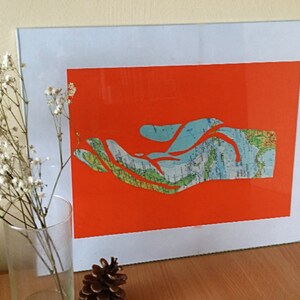 Poster carte vintage au pochoir avec orange tendre la main, art mural unique, art au pochoir fait main