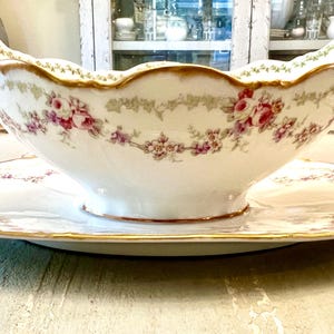 Molheira antiga de Limoges, França, com prato anexo, molheira, guirlandas de rosas cor-de-rosa, Bawo e Dotter, porcelana francesa vintage surrada, década de 1890