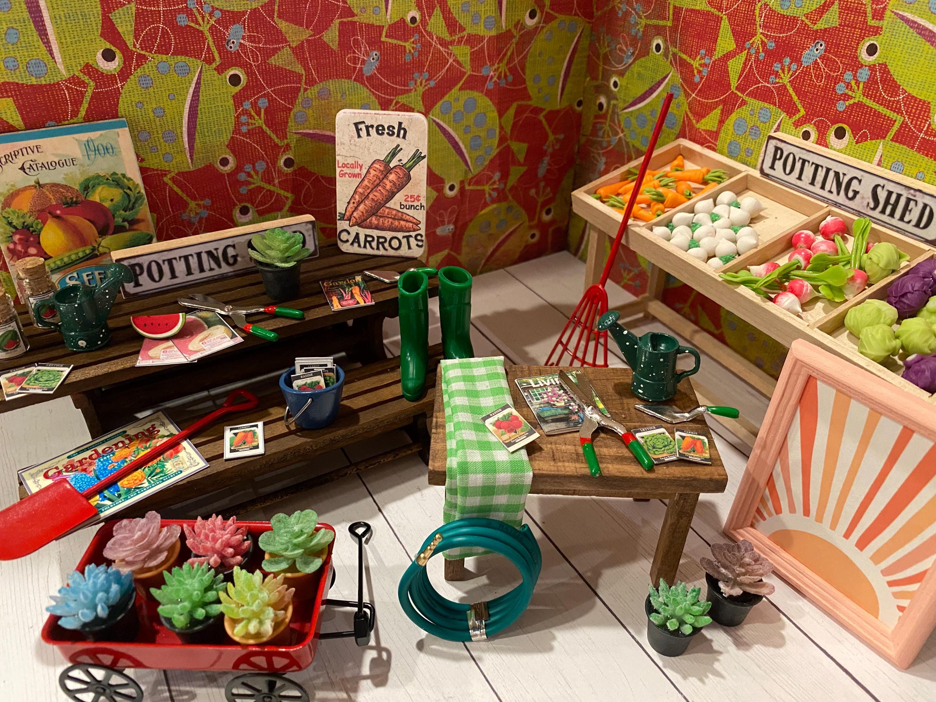 SHYYOULQE Ensemble de meubles miniatures en fer avec table d'appoint et chaises pour maisons de poupée 1/12, modèle de jardin, cour, accessoires de présentation