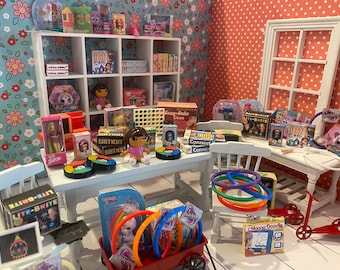 Miniature Toys, Micro Girl Toys, Toy Boxes, Classic Girls Dollhouse Toy Boxes, 1:12 Toys, Games, Hula Hoop, Jump Rope