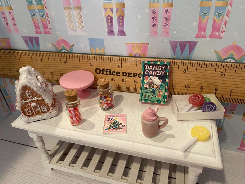 Miniature Christmas Wonderland, Dollhouse Holiday Candyland Accessories, Decor, 1:12 image 11