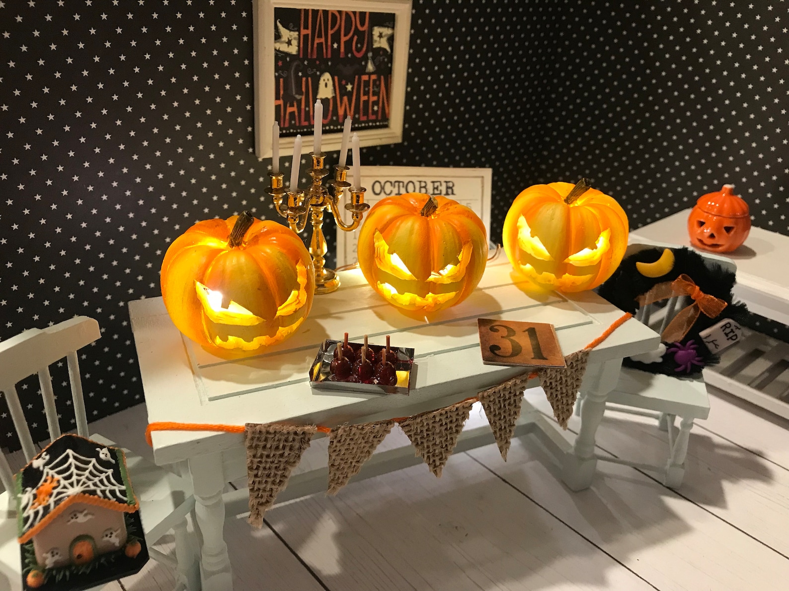Miniature Carved Jack O' Lanterns, Dollhouse Halloween, Fall ...