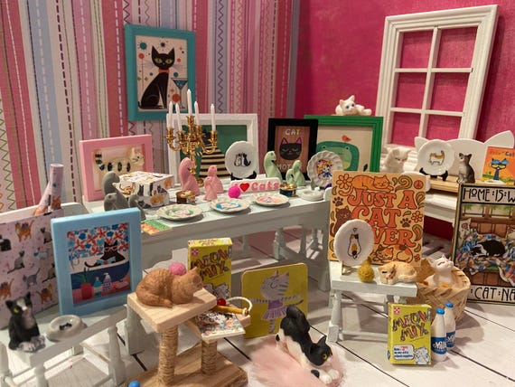 Miniature Fancy Cats, Dollhouse Kitten Accessories & Decor, 1:12