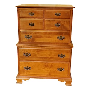 DIXIE FURNITURE Maple Valley Collection Colonial / Early DIXIE FURNITURE Maple Valley Collection Colonial / Early