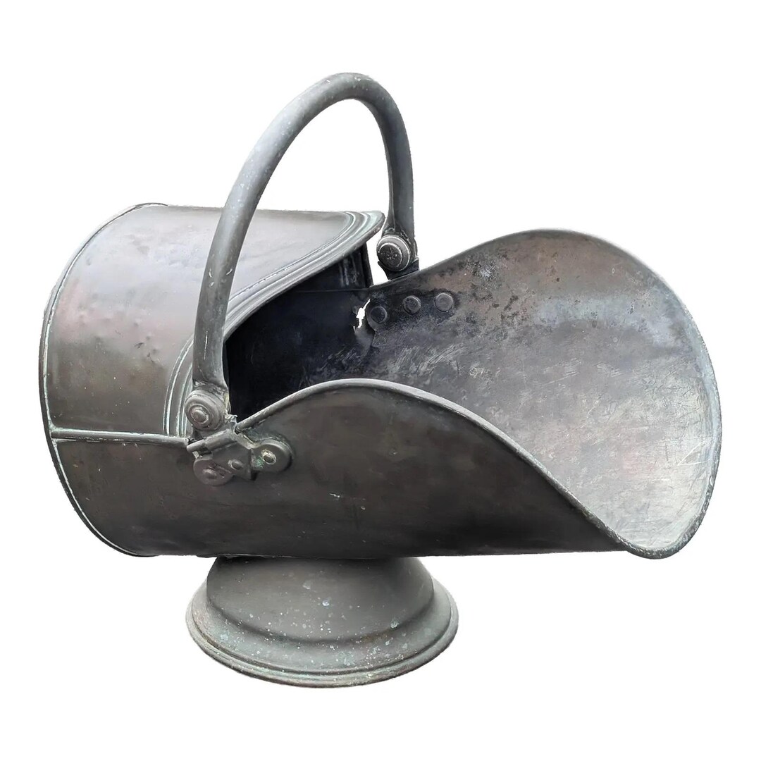 Tu 66 19th Century Large Arts and Crafts Copper Helmet Coal Scuttle - Etsy