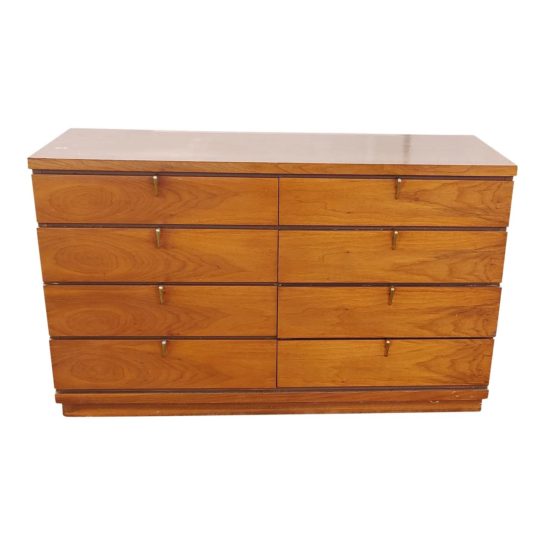 Vintage Mid-century Modern 8-drawer Dresser by Johnson Carper - Etsy Vintage Mid-century Modern 8-drawer Dresser by Johnson Carper - Etsy