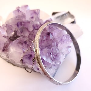 Vintage Etched Sterling Silver Hinged Bangle