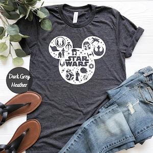 Mickey Mouse Star Wars Galaxy Shirt, Mickey Head Star Wars Tee, Disney Family Shirt, Star wars Tee, Star Wars Gift, Disney Trooper Galaxy Bild 3