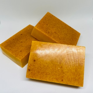 Kojic Turmeric Face Soap, Kojic Soap, Face Cleansing Soap, Turmeric Face and Body Soap, Kojic Face and Body Soap imagem 6