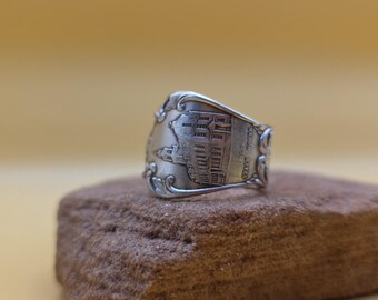 Size 8 Vintage Boston Spoon Ring