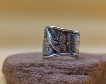Size 8 Vintage Spoon Ring- New York