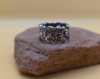 Size 7 Stainless Steel Floral Spoon Ring