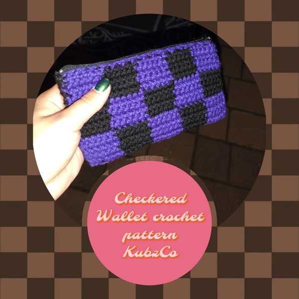 Checkered Wallet Crochet Pattern With Zipper & Divider!