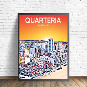 Quarteira, Portugal kunstposter zonsondergang / nacht poster kunstafdruk, moderne muurkunst stad Quarteira, kleurrijke skyline canvas fotoschets